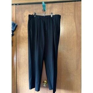 NWOT Hagar classic fit Men’s Dress Pants size 34 x 28